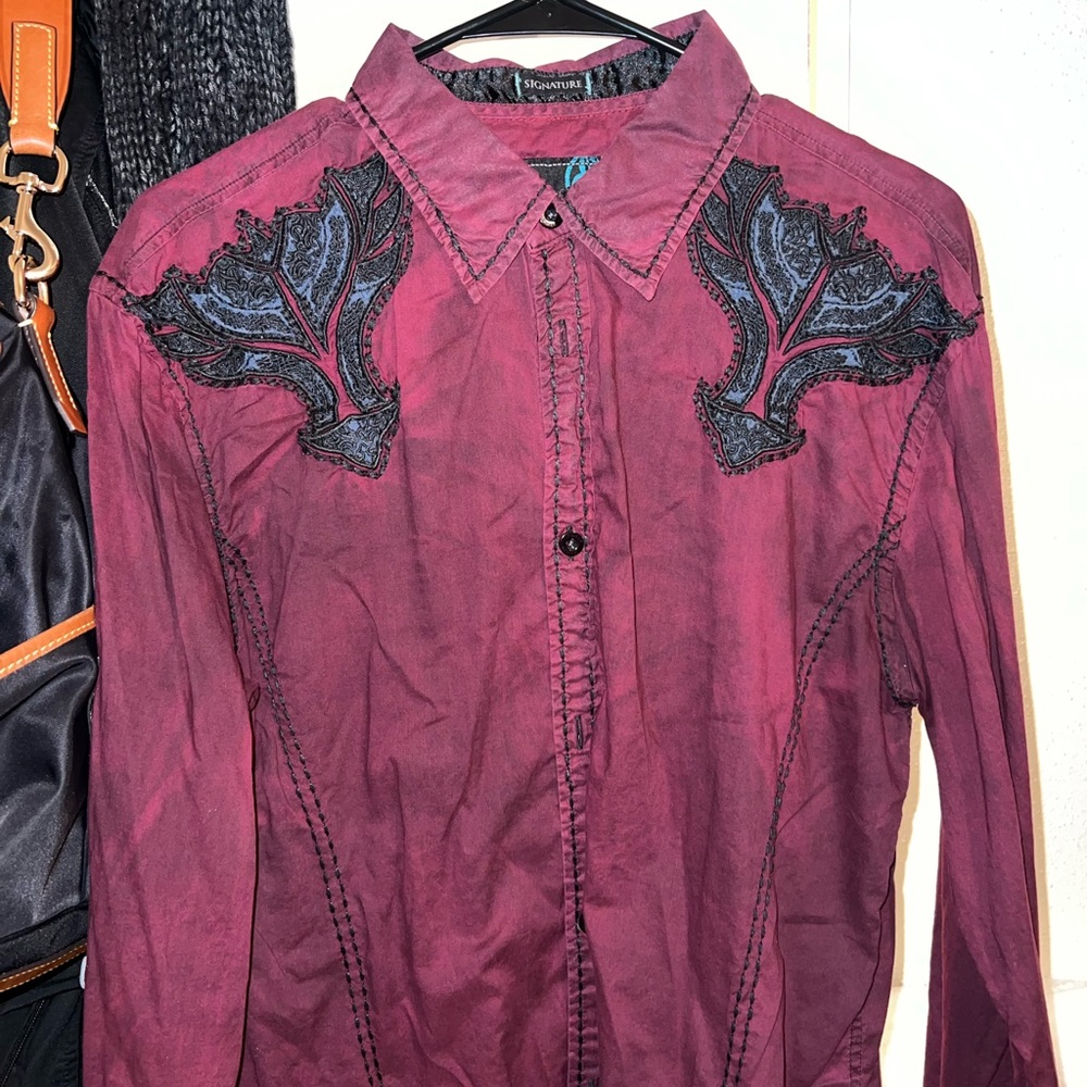 Roar long sleeve button down
